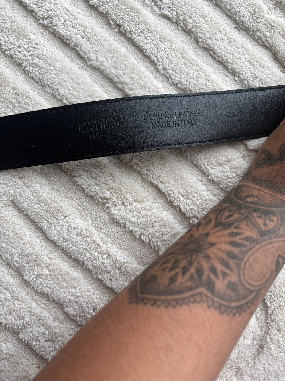 Moschino belt - Picture 2 of 2
